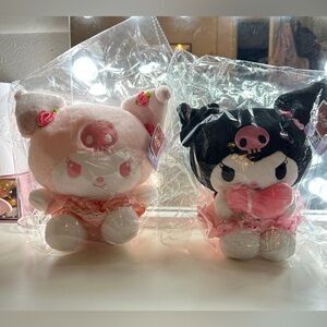 Kuromi Sanrio plushies!